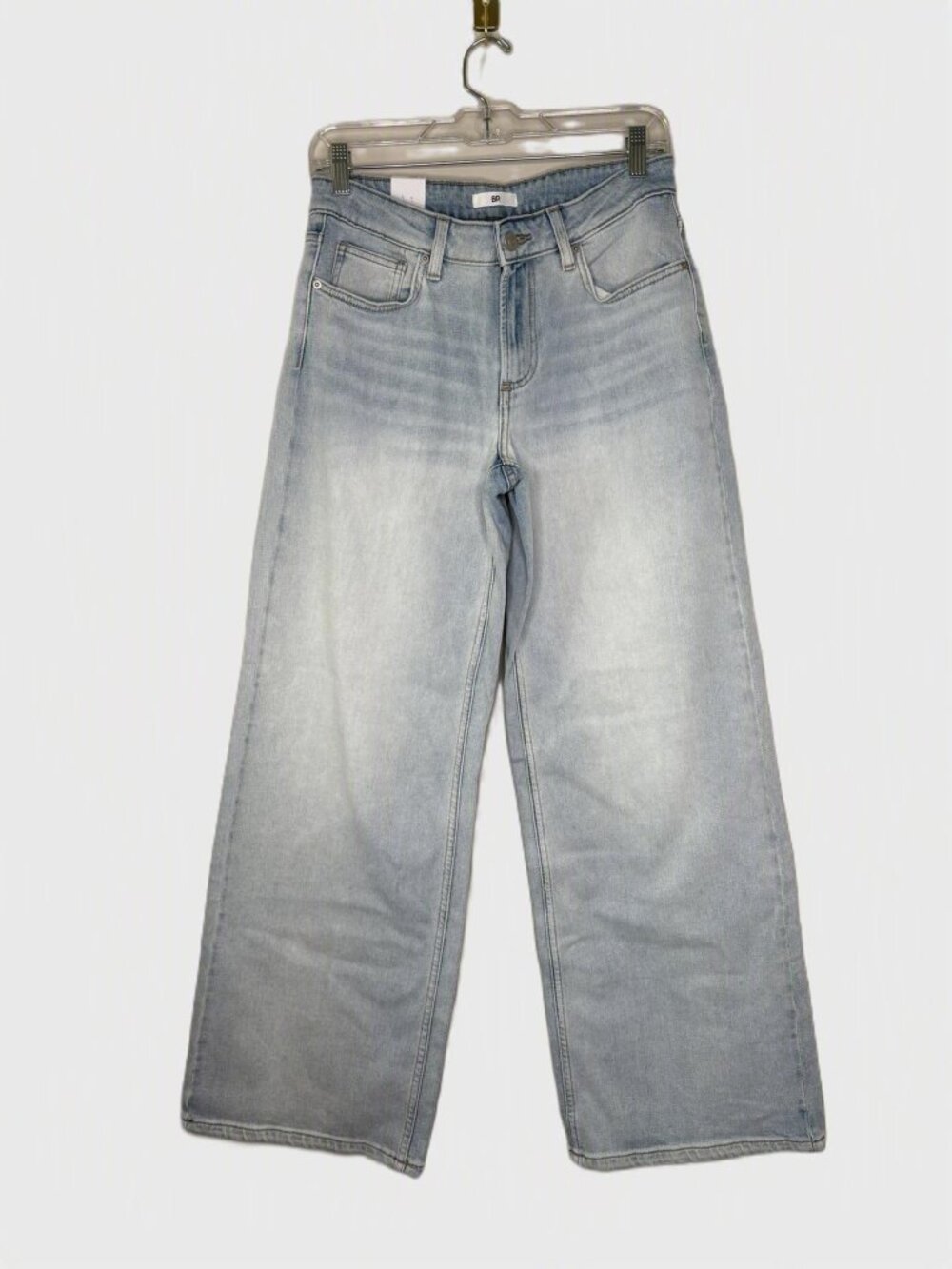 BP Low Rise Baggy Jeans – Light Wash – Size 28 – Wide Leg – NWT